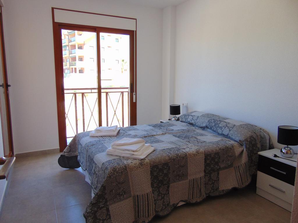 Duplex 8 *